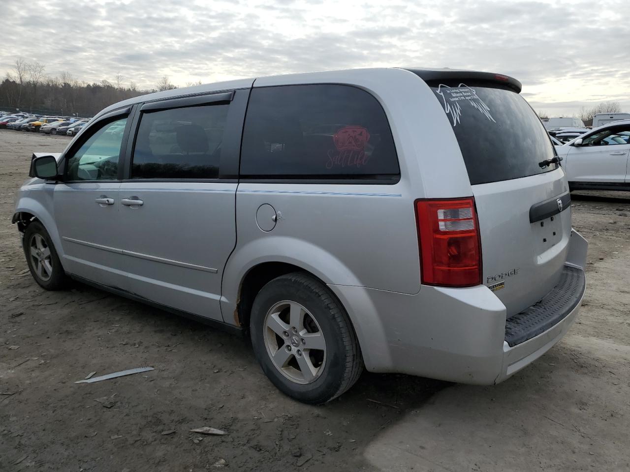 Photo 1 VIN: 2D4RN4DE3AR273207 - DODGE CARAVAN 