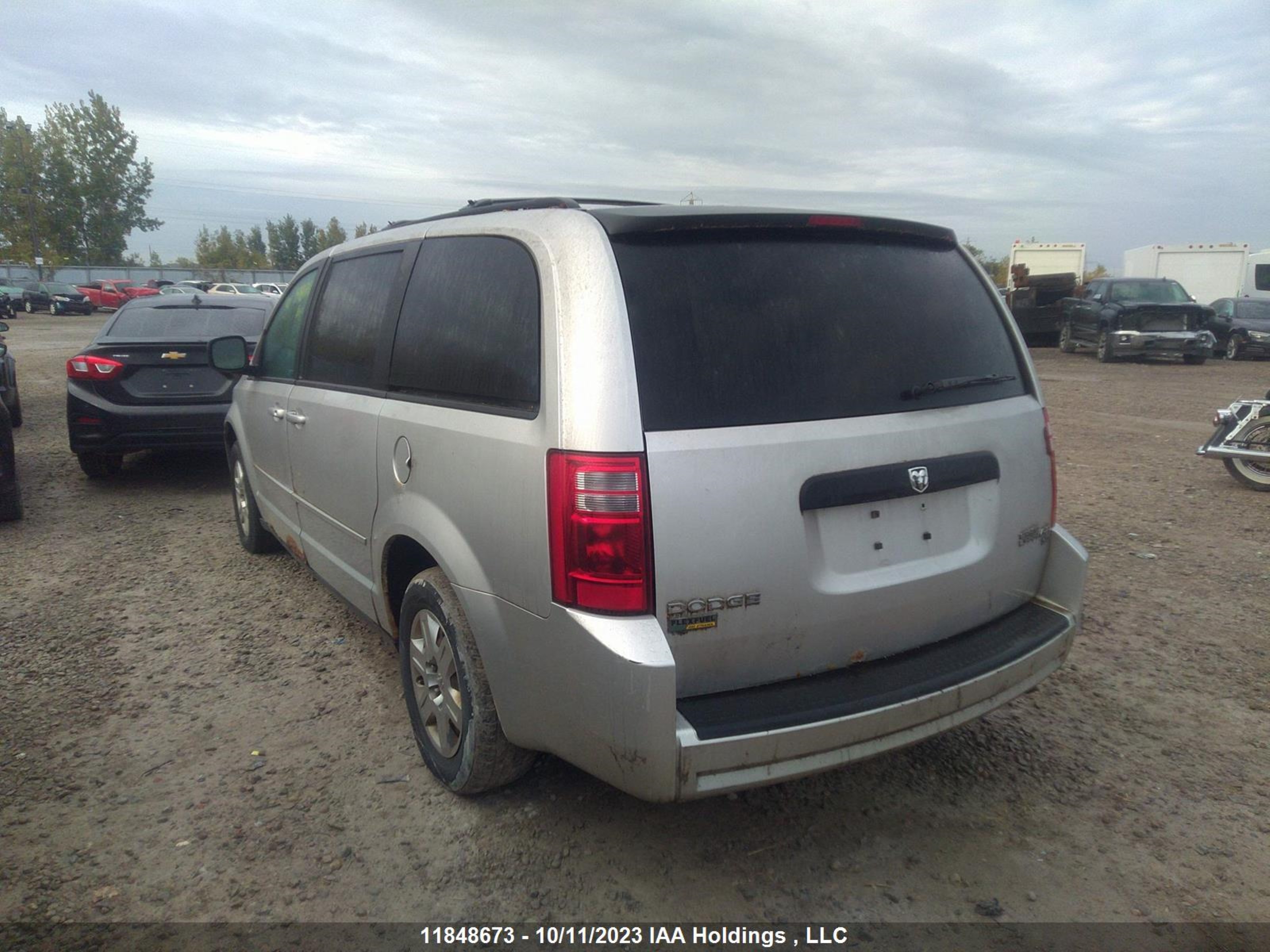 Photo 5 VIN: 2D4RN4DE3AR276222 - DODGE CARAVAN 