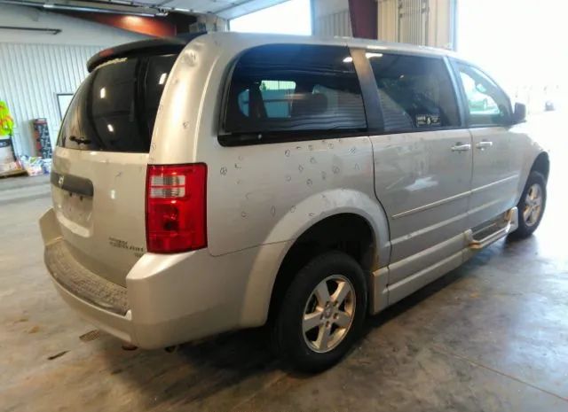 Photo 3 VIN: 2D4RN4DE4AR181586 - DODGE GRAND CARAVAN 