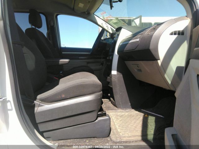 Photo 4 VIN: 2D4RN4DE4AR318459 - DODGE GRAND CARAVAN 