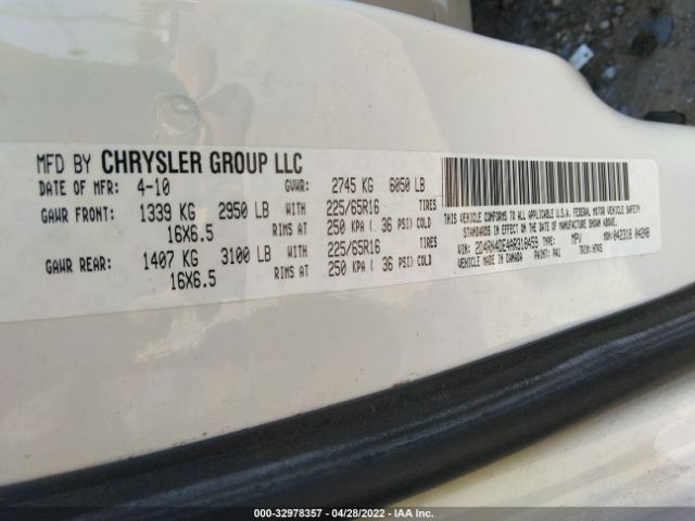 Photo 8 VIN: 2D4RN4DE4AR318459 - DODGE GRAND CARAVAN 