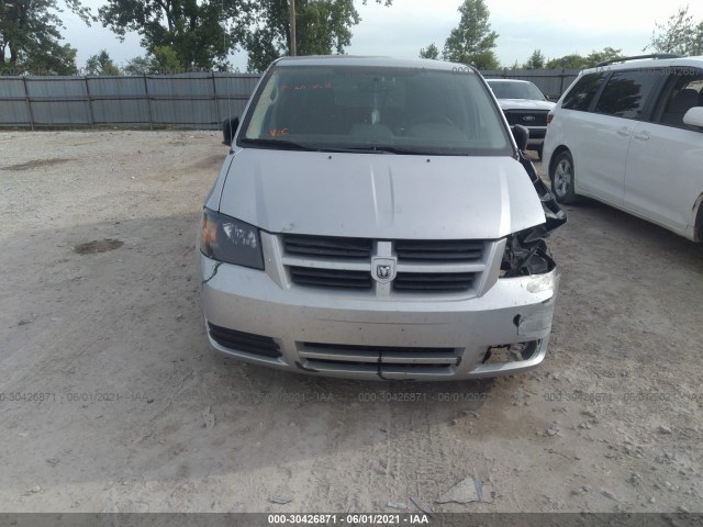 Photo 5 VIN: 2D4RN4DE4AR377365 - DODGE GRAND CARAVAN 