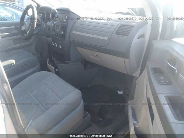 Photo 4 VIN: 2D4RN4DE4AR462545 - DODGE GRAND CARAVAN 