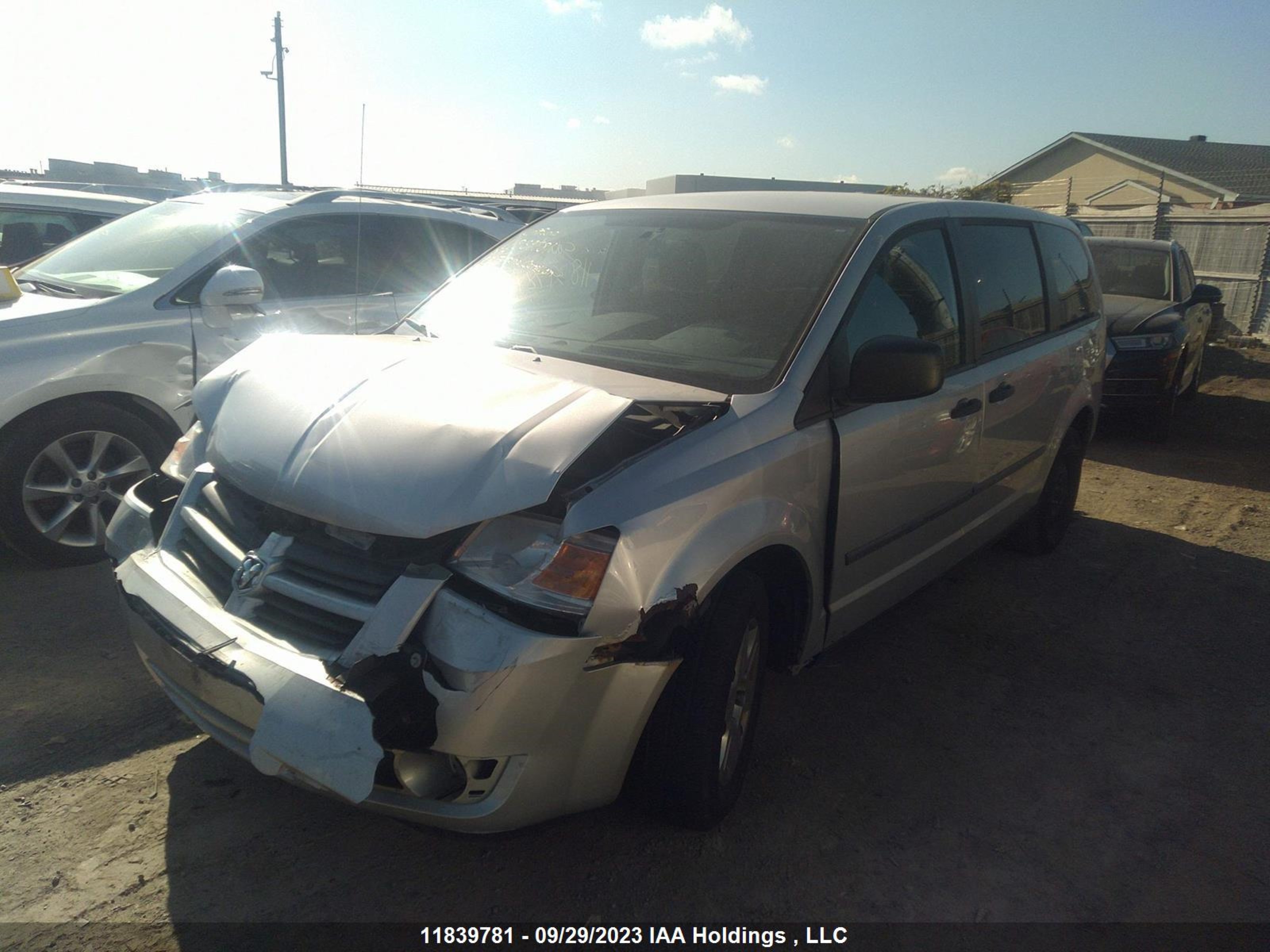 Photo 1 VIN: 2D4RN4DE5AR497790 - DODGE CARAVAN 