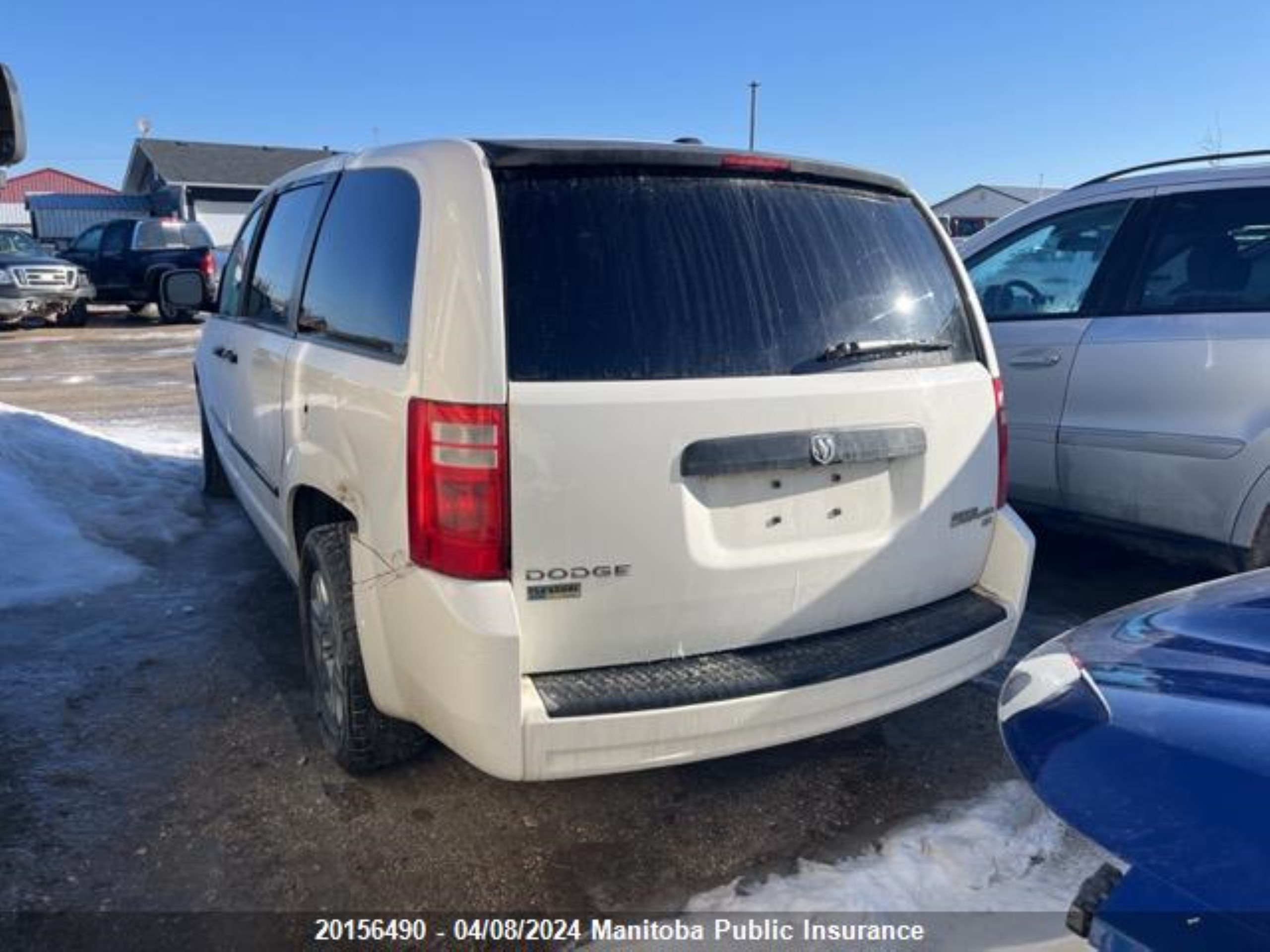 Photo 2 VIN: 2D4RN4DE6AR260242 - DODGE CARAVAN 