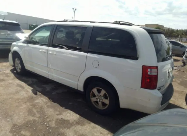 Photo 2 VIN: 2D4RN4DE6AR339670 - DODGE GRAND CARAVAN 