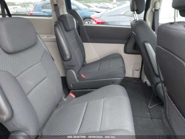 Photo 7 VIN: 2D4RN4DE6AR405277 - DODGE GRAND CARAVAN 