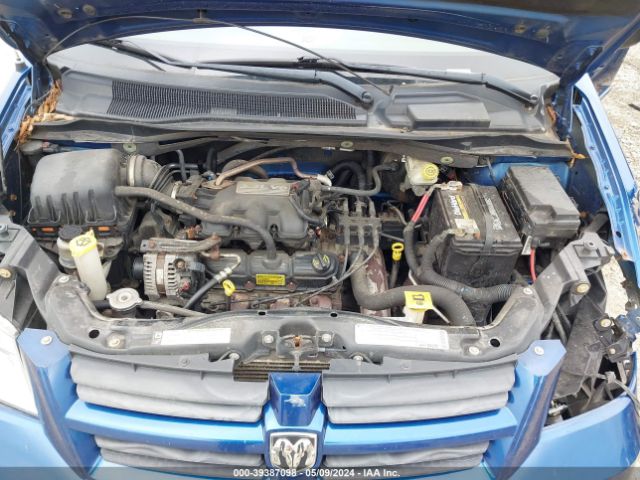 Photo 9 VIN: 2D4RN4DE6AR405277 - DODGE GRAND CARAVAN 