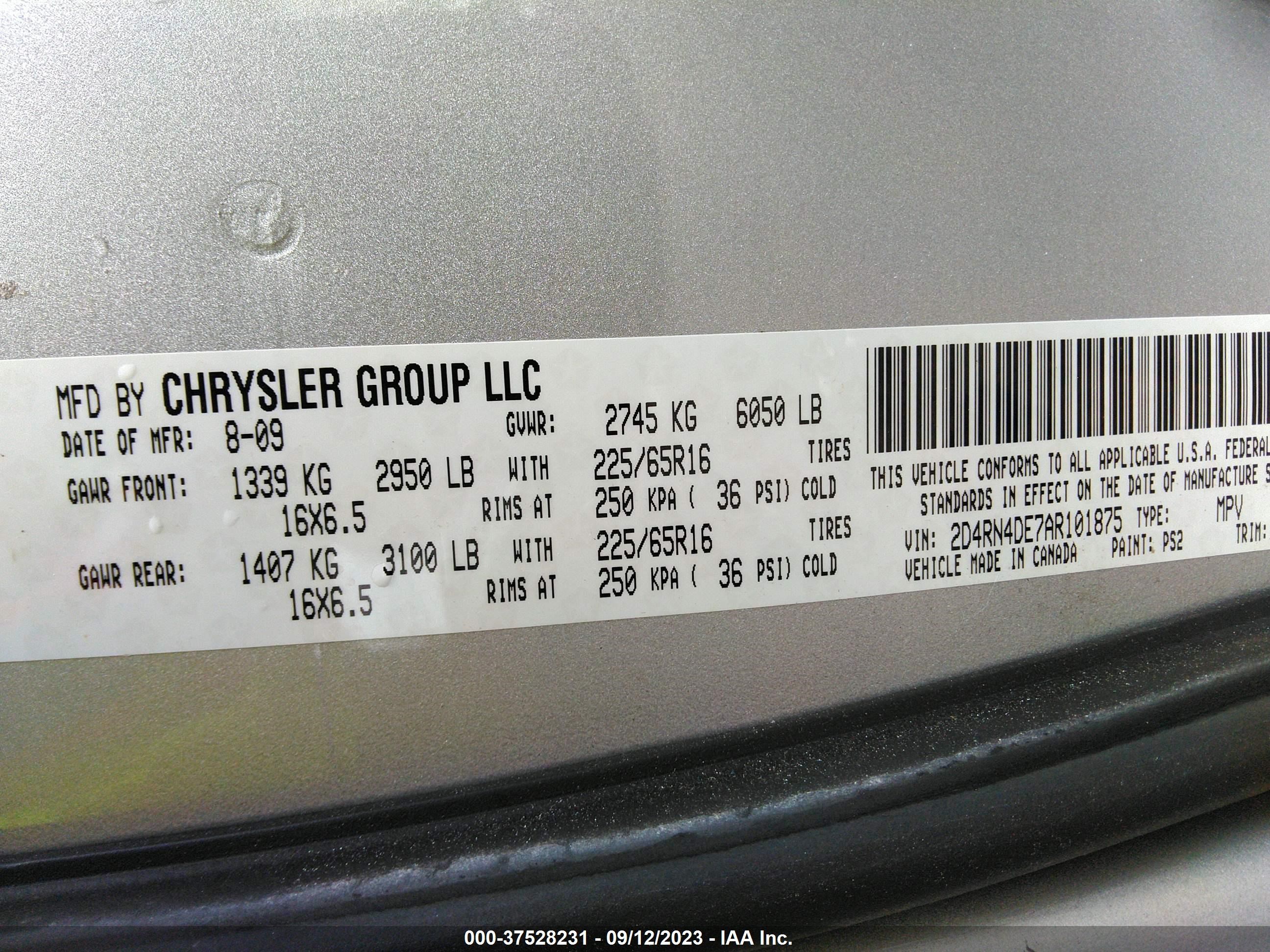 Photo 8 VIN: 2D4RN4DE7AR101875 - DODGE CARAVAN 