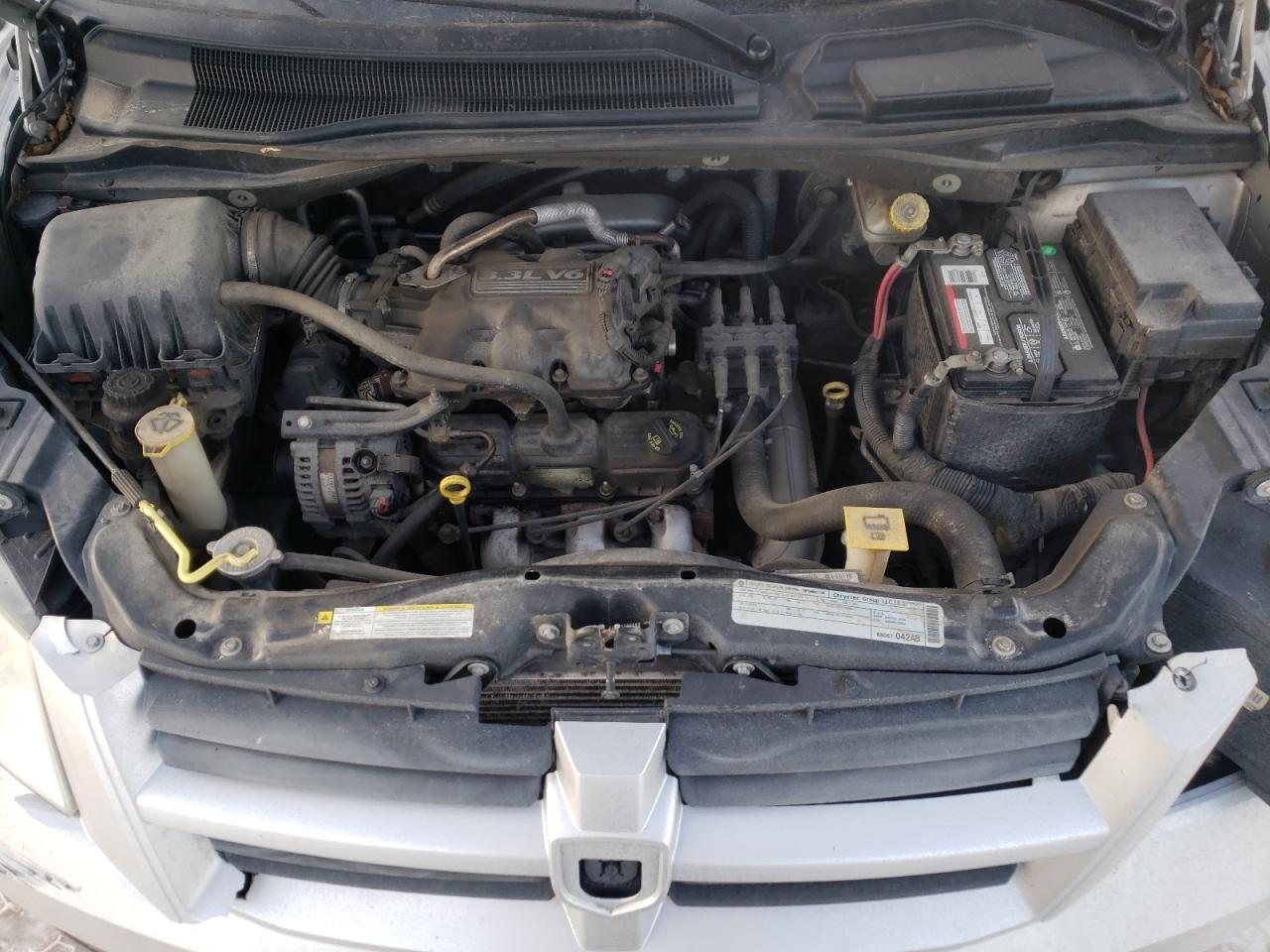 Photo 11 VIN: 2D4RN4DE7AR157606 - DODGE CARAVAN 