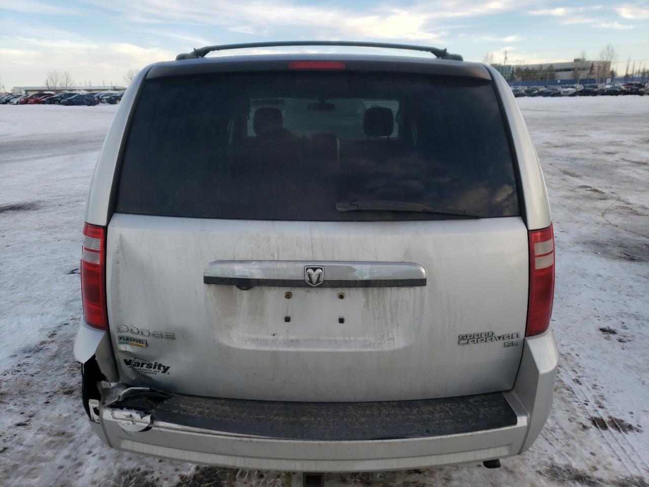 Photo 5 VIN: 2D4RN4DE7AR157606 - DODGE CARAVAN 