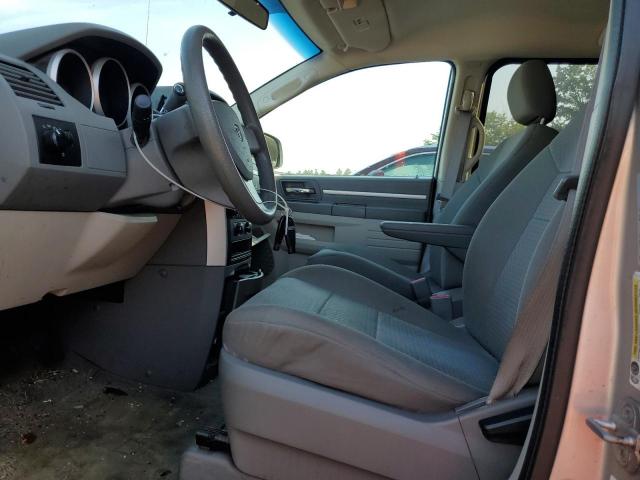 Photo 6 VIN: 2D4RN4DE7AR215567 - DODGE CARAVAN 