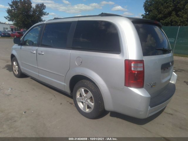 Photo 2 VIN: 2D4RN4DE7AR339760 - DODGE GRAND CARAVAN 