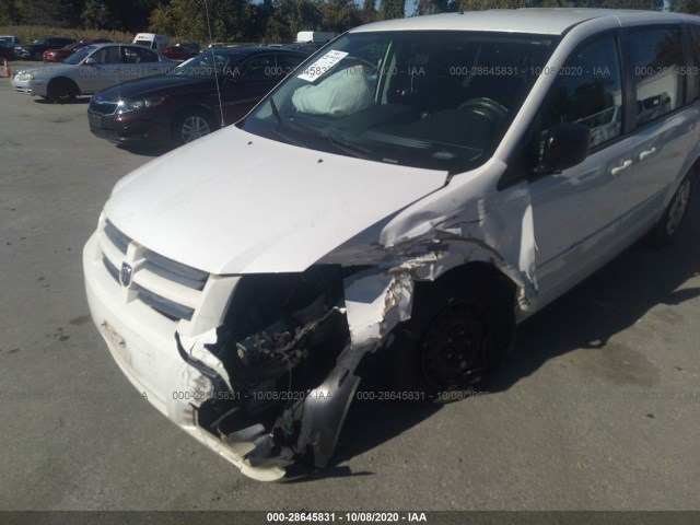 Photo 5 VIN: 2D4RN4DE7AR364528 - DODGE GRAND CARAVAN 