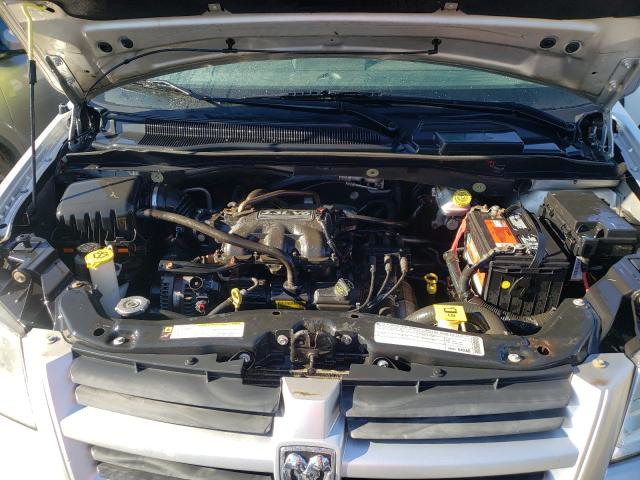 Photo 6 VIN: 2D4RN4DE8AR120547 - DODGE GRAND CARA 