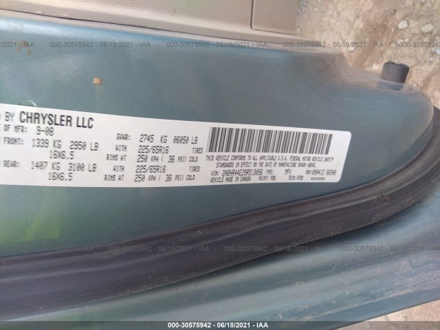 Photo 8 VIN: 2D4RN4DE8AR211205 - DODGE GRAND CARAVAN 