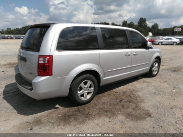 Photo 3 VIN: 2D4RN4DE8AR259853 - DODGE GRAND CARAVAN 