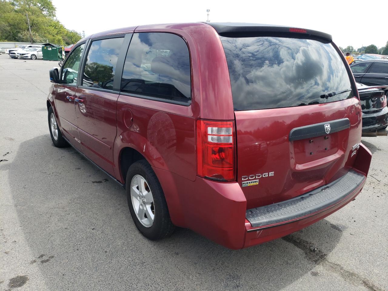 Photo 1 VIN: 2D4RN4DE8AR354428 - DODGE CARAVAN 