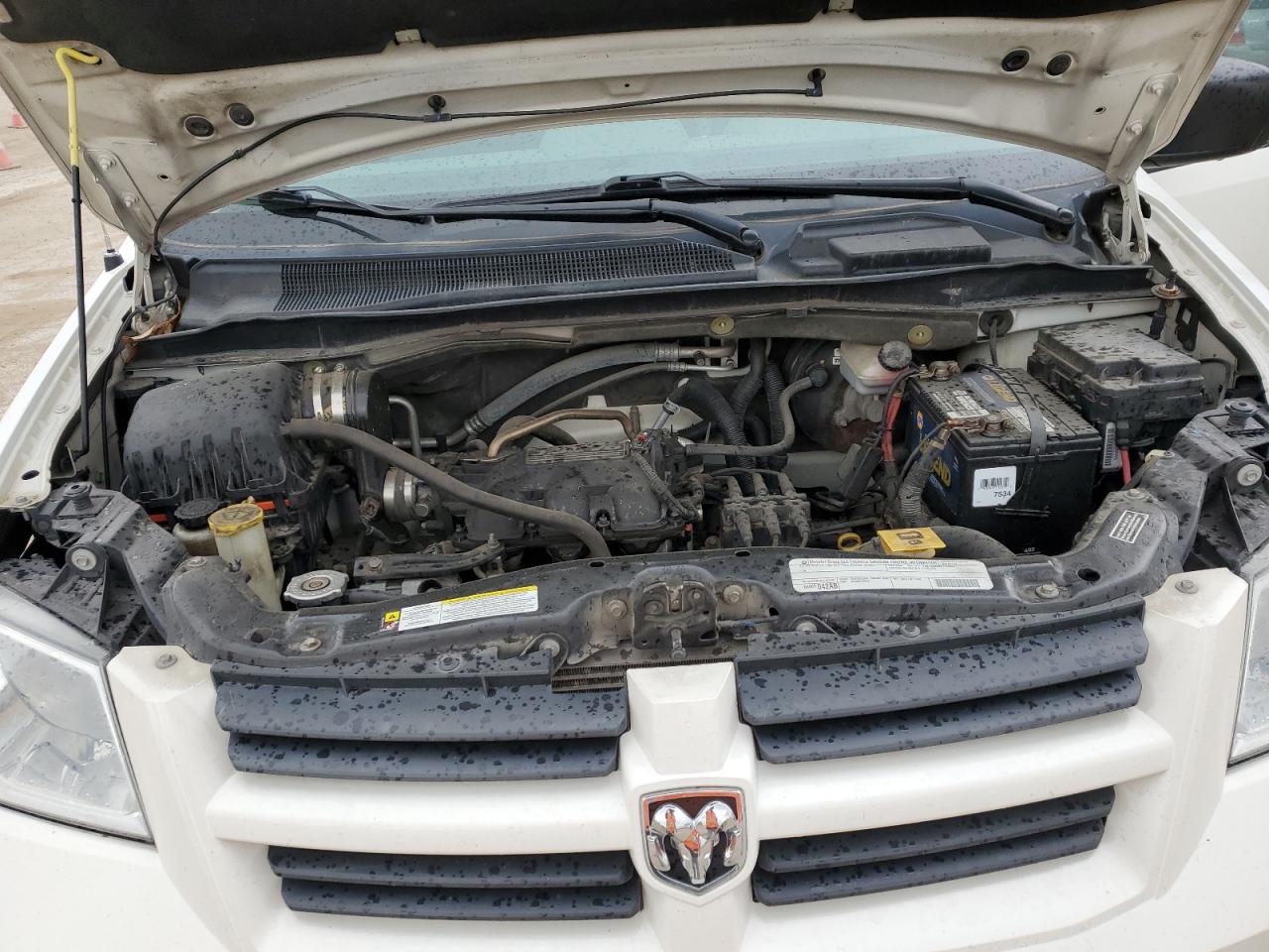 Photo 10 VIN: 2D4RN4DE8AR405460 - DODGE CARAVAN 