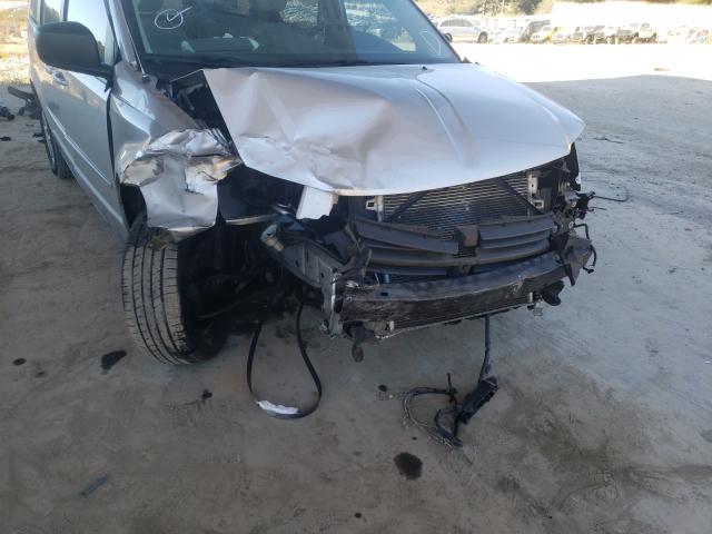 Photo 8 VIN: 2D4RN4DE9AR204733 - DODGE GRAND CARA 