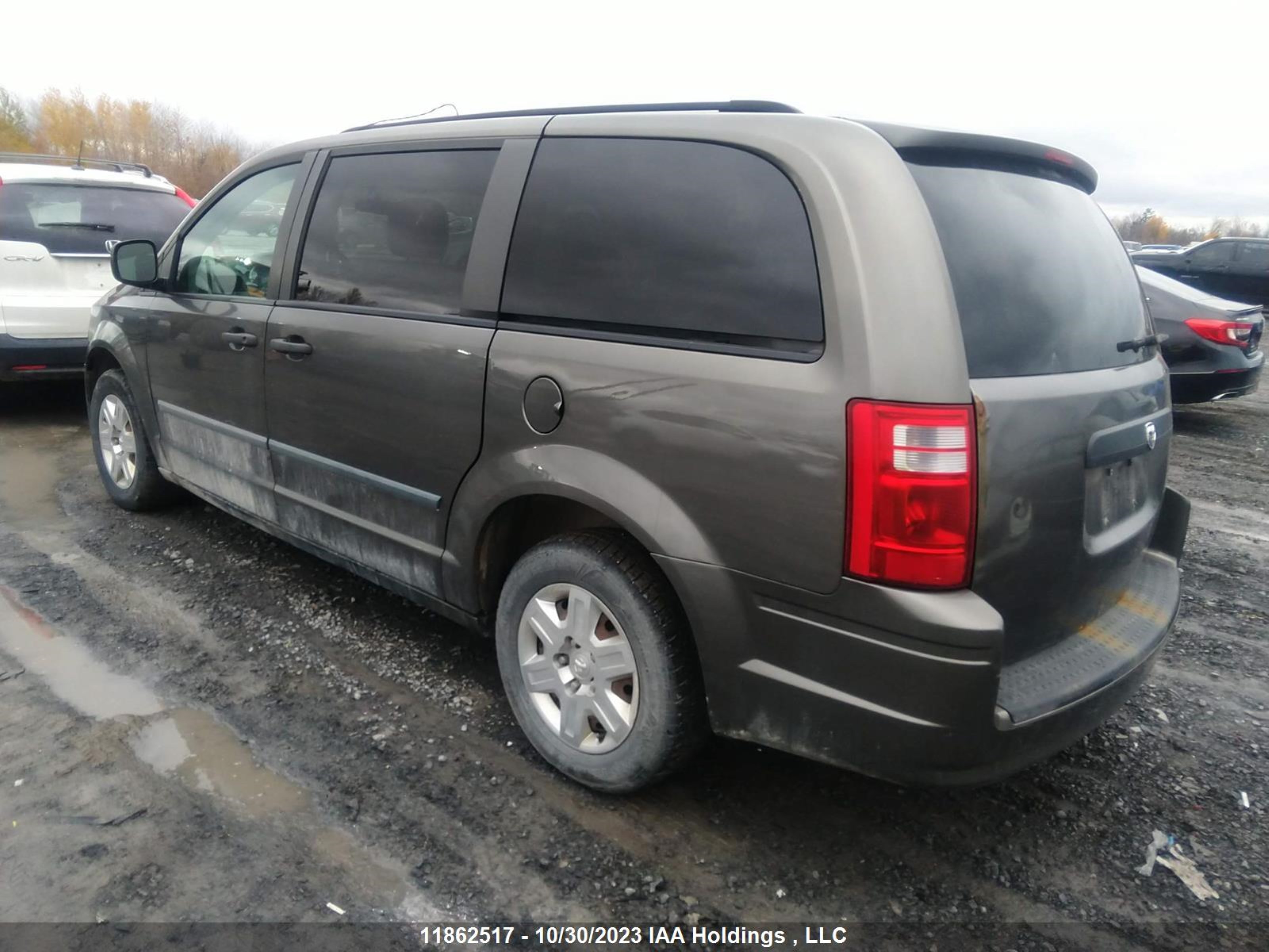 Photo 2 VIN: 2D4RN4DE9AR287645 - DODGE CARAVAN 