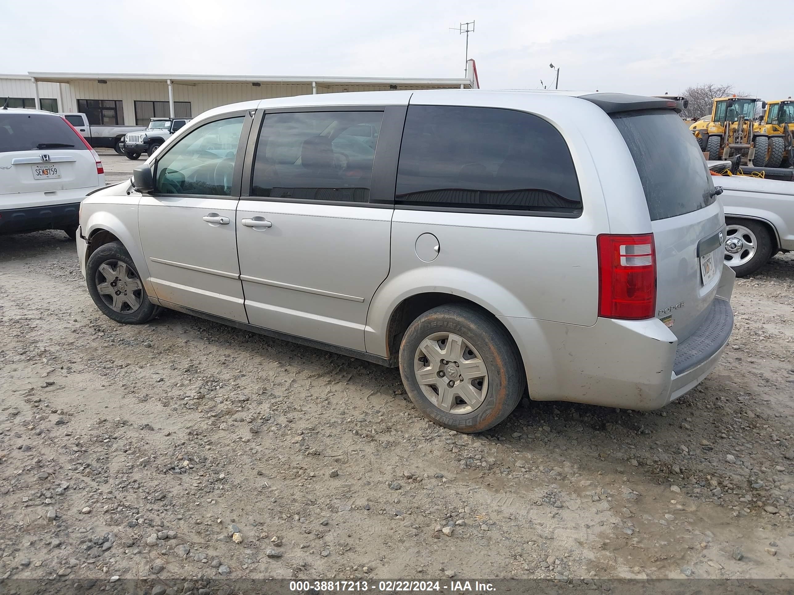 Photo 2 VIN: 2D4RN4DE9AR297494 - DODGE CARAVAN 