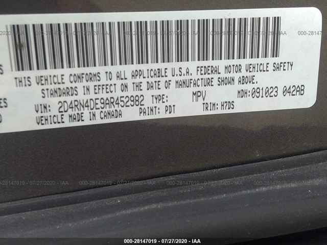 Photo 8 VIN: 2D4RN4DE9AR452982 - DODGE GRAND CARAVAN 