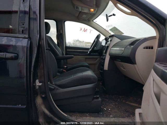 Photo 4 VIN: 2D4RN4DEXAR144039 - DODGE GRAND CARAVAN 