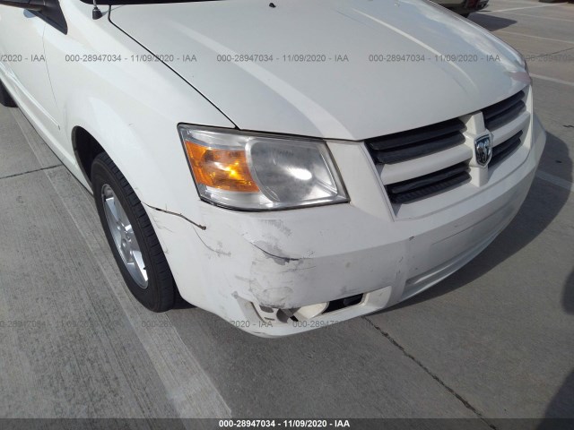 Photo 5 VIN: 2D4RN4DEXAR483979 - DODGE GRAND CARAVAN 