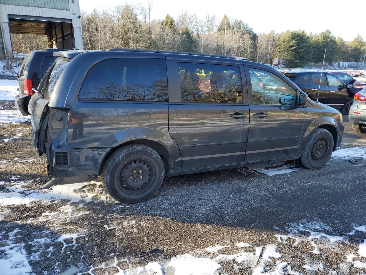 Photo 2 VIN: 2D4RN4DG0BR793108 - DODGE CARAVAN 