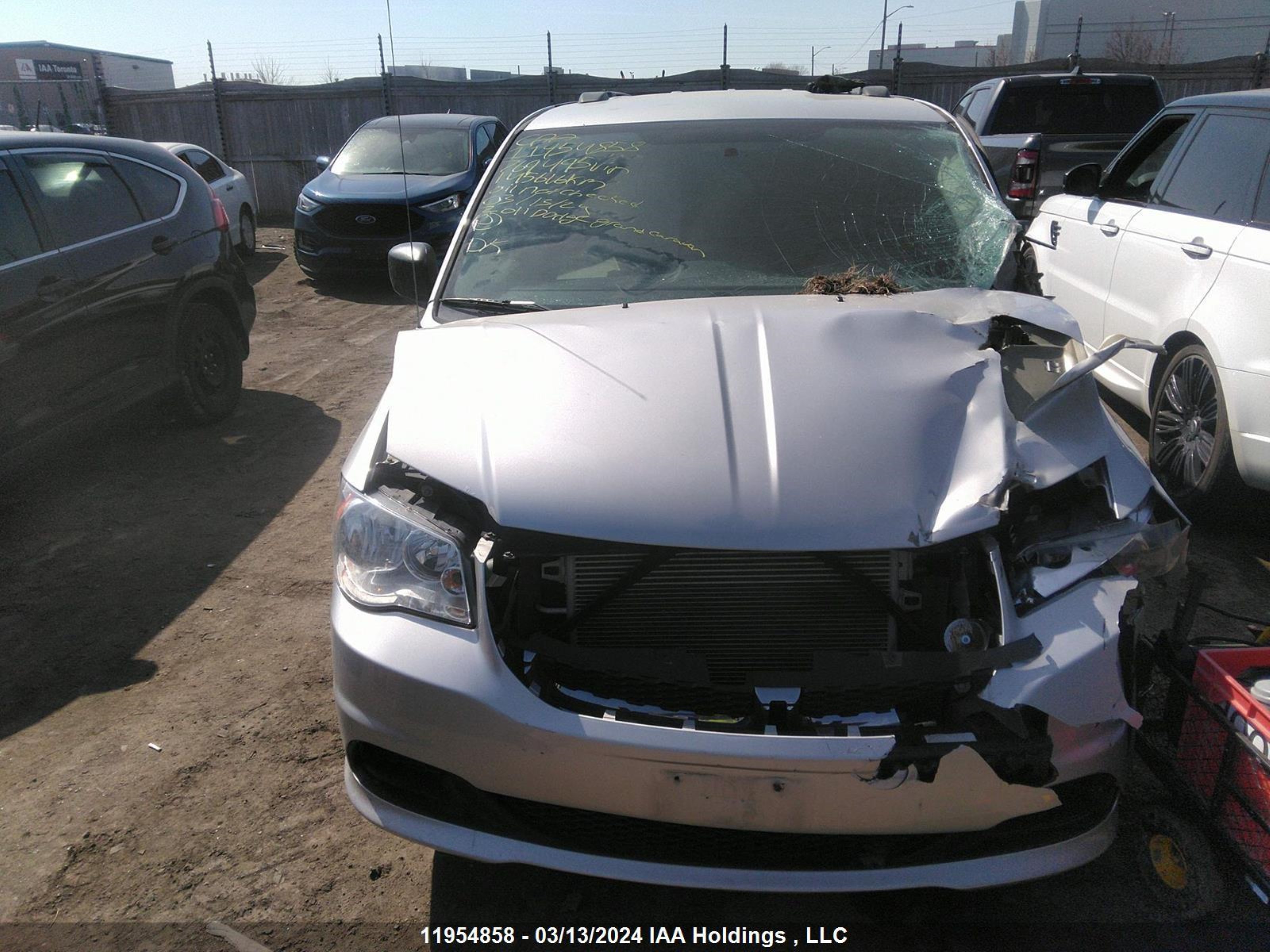 Photo 10 VIN: 2D4RN4DG1BR769495 - DODGE CARAVAN 