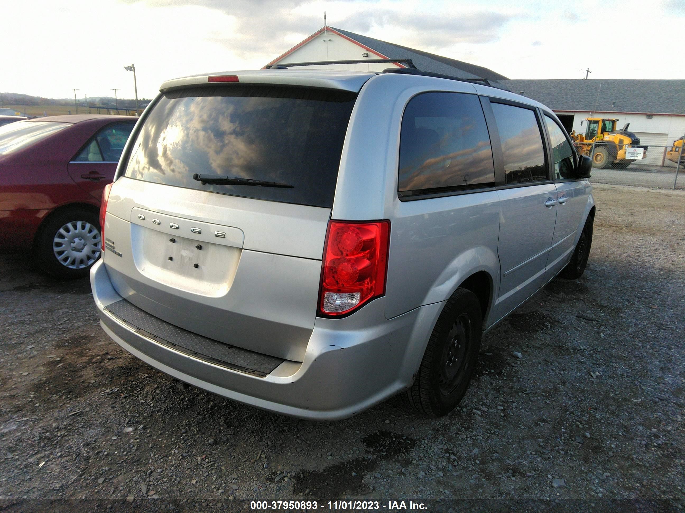 Photo 3 VIN: 2D4RN4DG2BR601896 - DODGE CARAVAN 