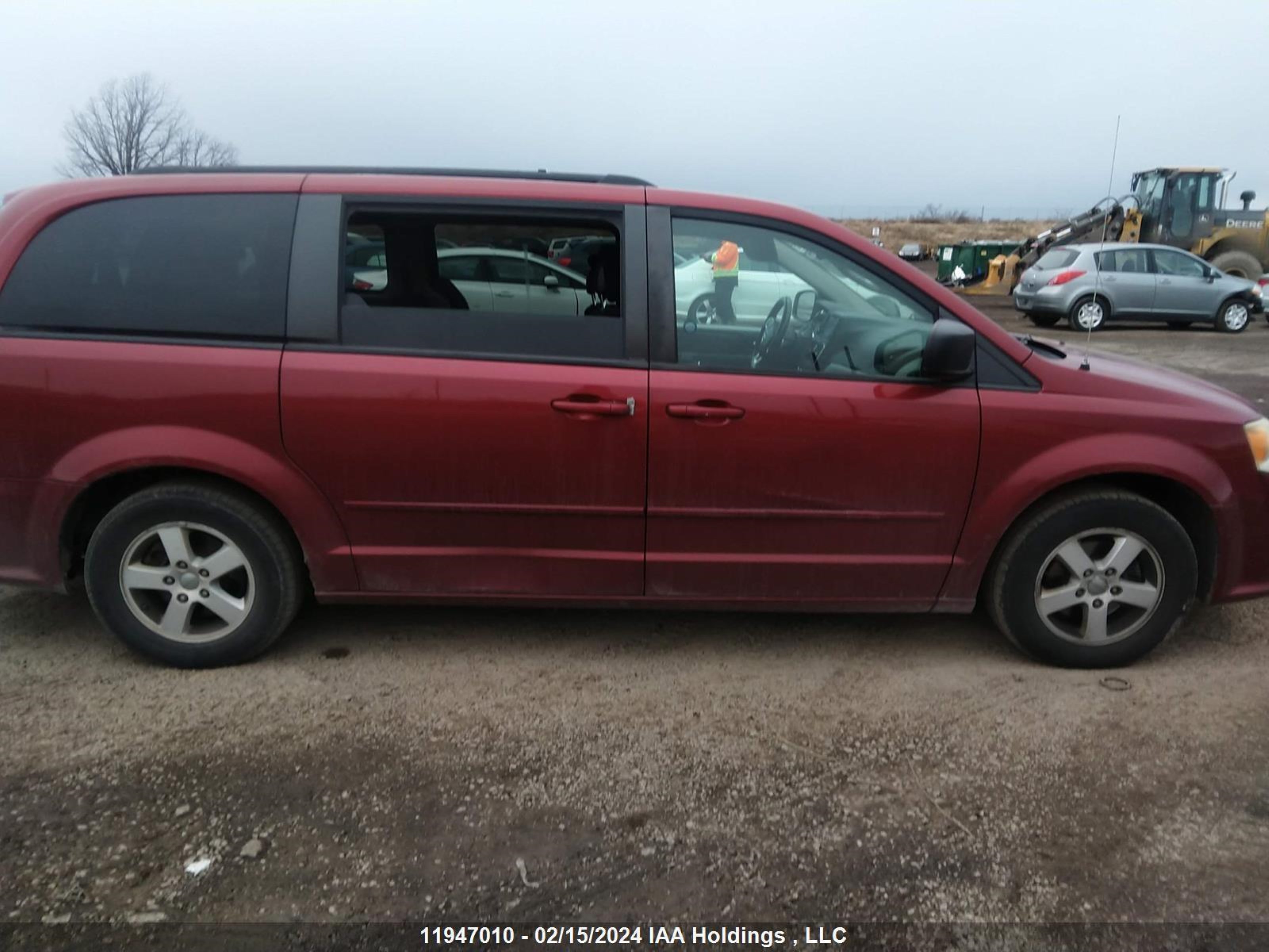 Photo 12 VIN: 2D4RN4DG2BR724856 - DODGE CARAVAN 