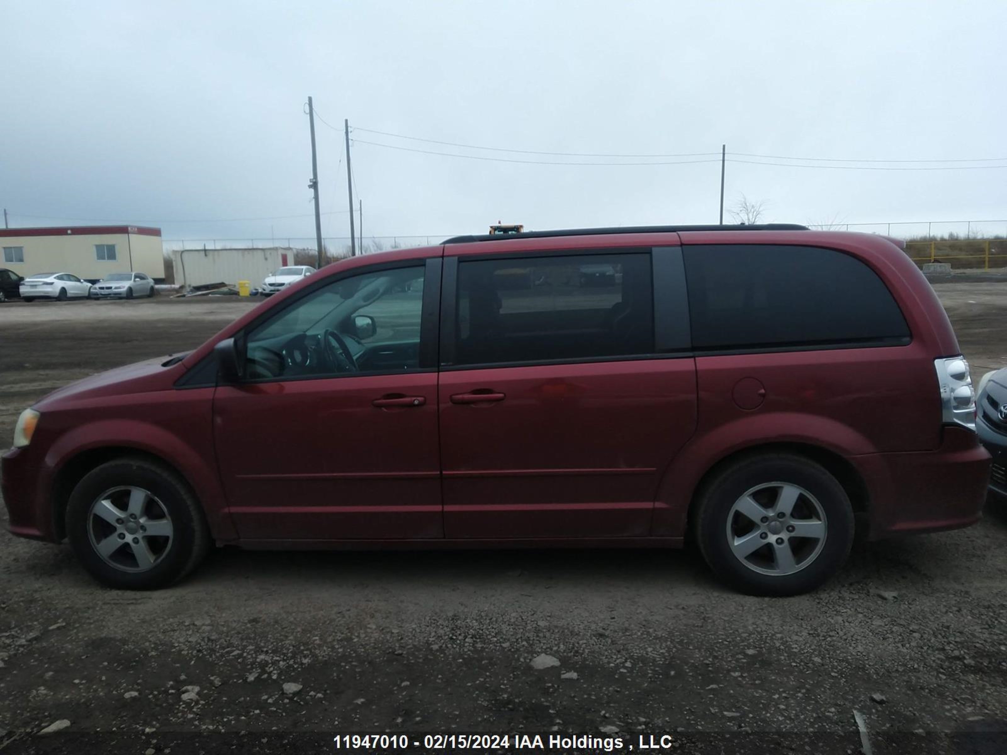 Photo 13 VIN: 2D4RN4DG2BR724856 - DODGE CARAVAN 