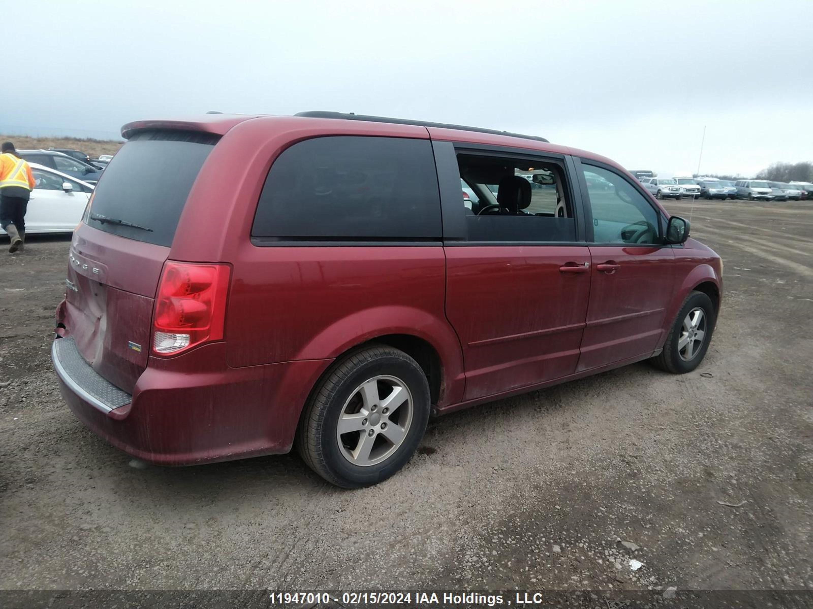 Photo 3 VIN: 2D4RN4DG2BR724856 - DODGE CARAVAN 