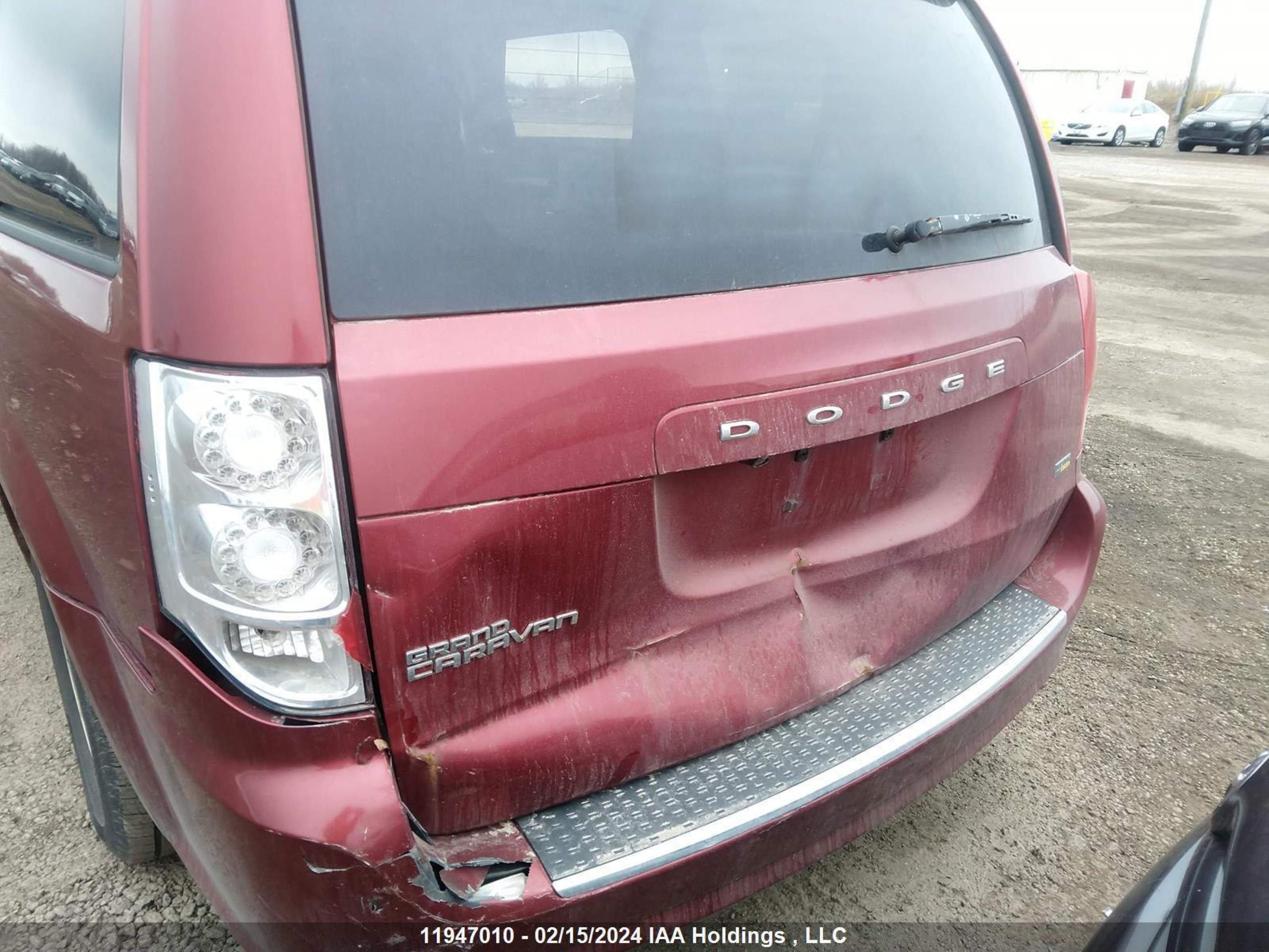 Photo 5 VIN: 2D4RN4DG2BR724856 - DODGE CARAVAN 