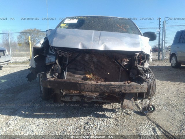 Photo 5 VIN: 2D4RN4DG3BR699384 - DODGE GRAND CARAVAN 