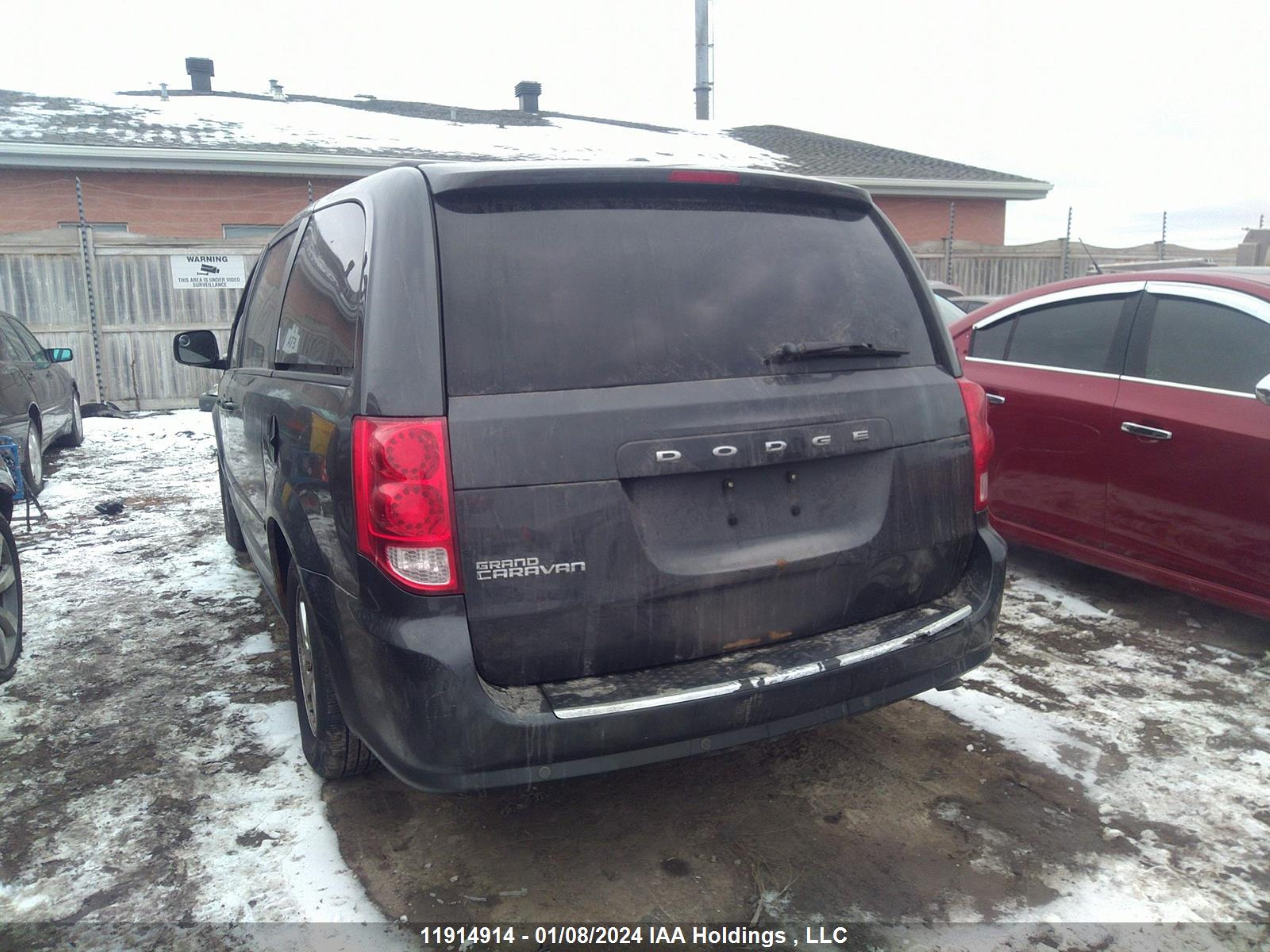 Photo 2 VIN: 2D4RN4DG4BR686210 - DODGE CARAVAN 