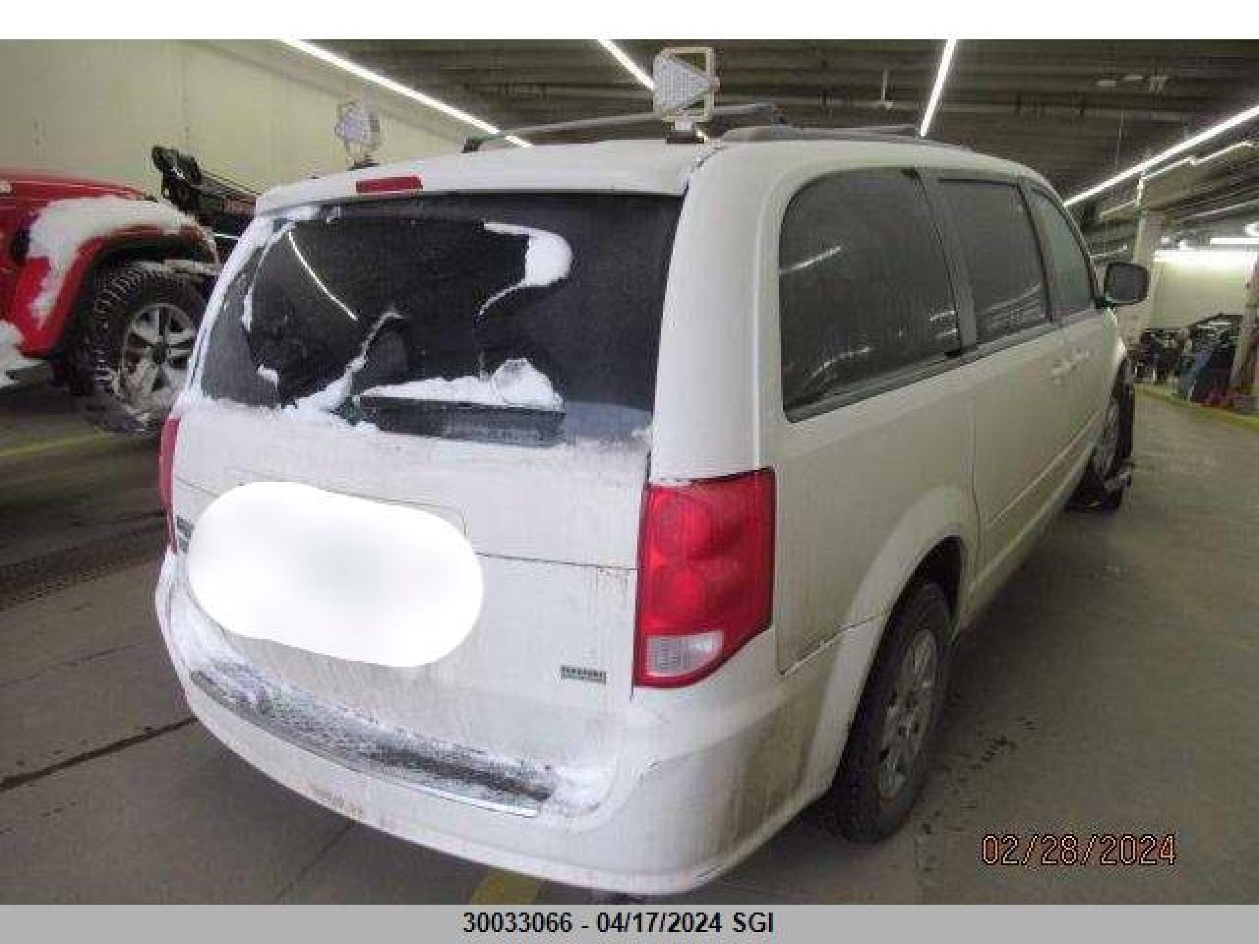 Photo 3 VIN: 2D4RN4DG4BR756613 - DODGE CARAVAN 