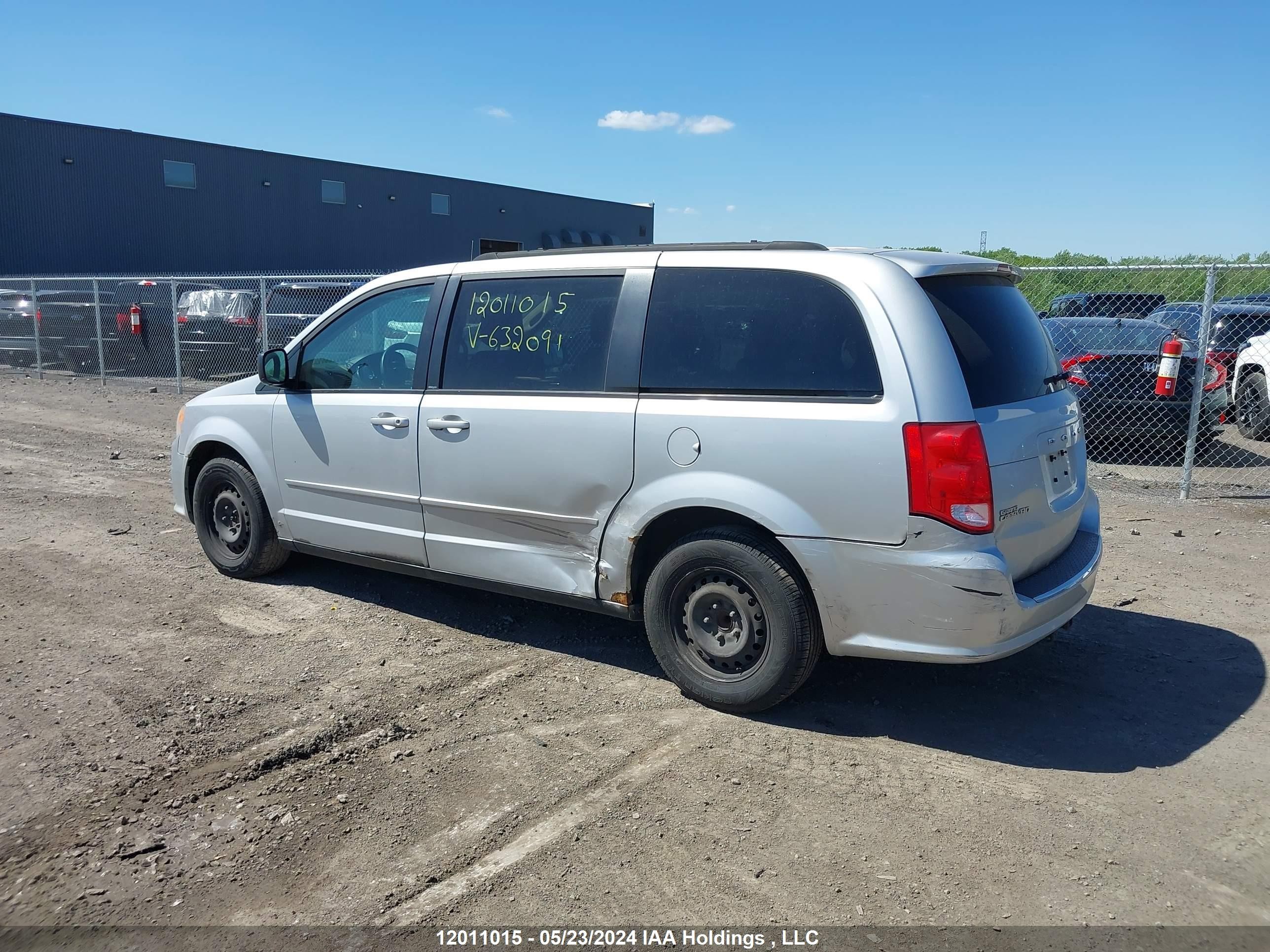 Photo 2 VIN: 2D4RN4DG5BR632091 - DODGE CARAVAN 