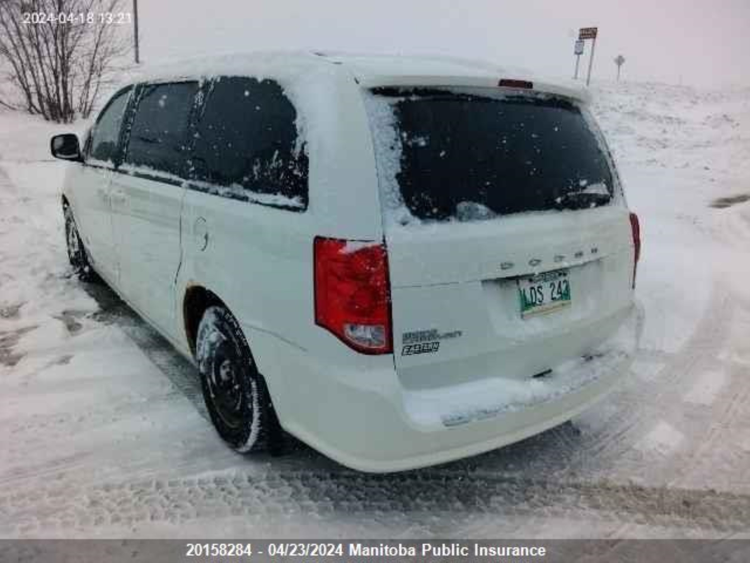 Photo 2 VIN: 2D4RN4DG5BR762355 - DODGE CARAVAN 