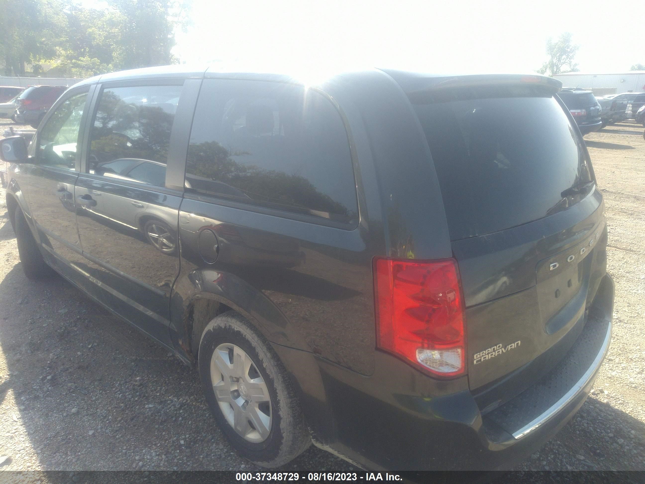 Photo 2 VIN: 2D4RN4DG5BR792942 - DODGE CARAVAN 