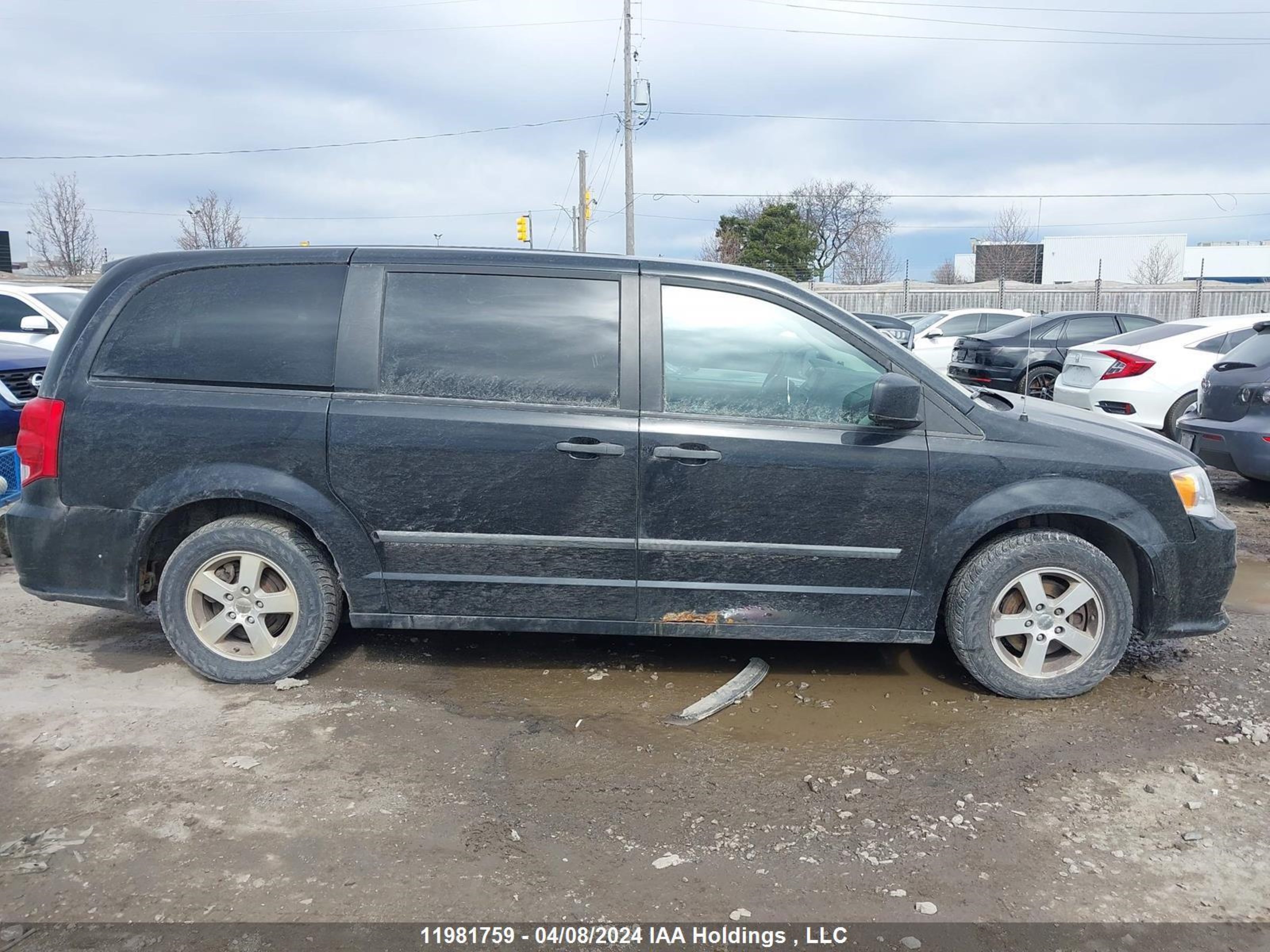 Photo 12 VIN: 2D4RN4DG6BR600105 - DODGE CARAVAN 