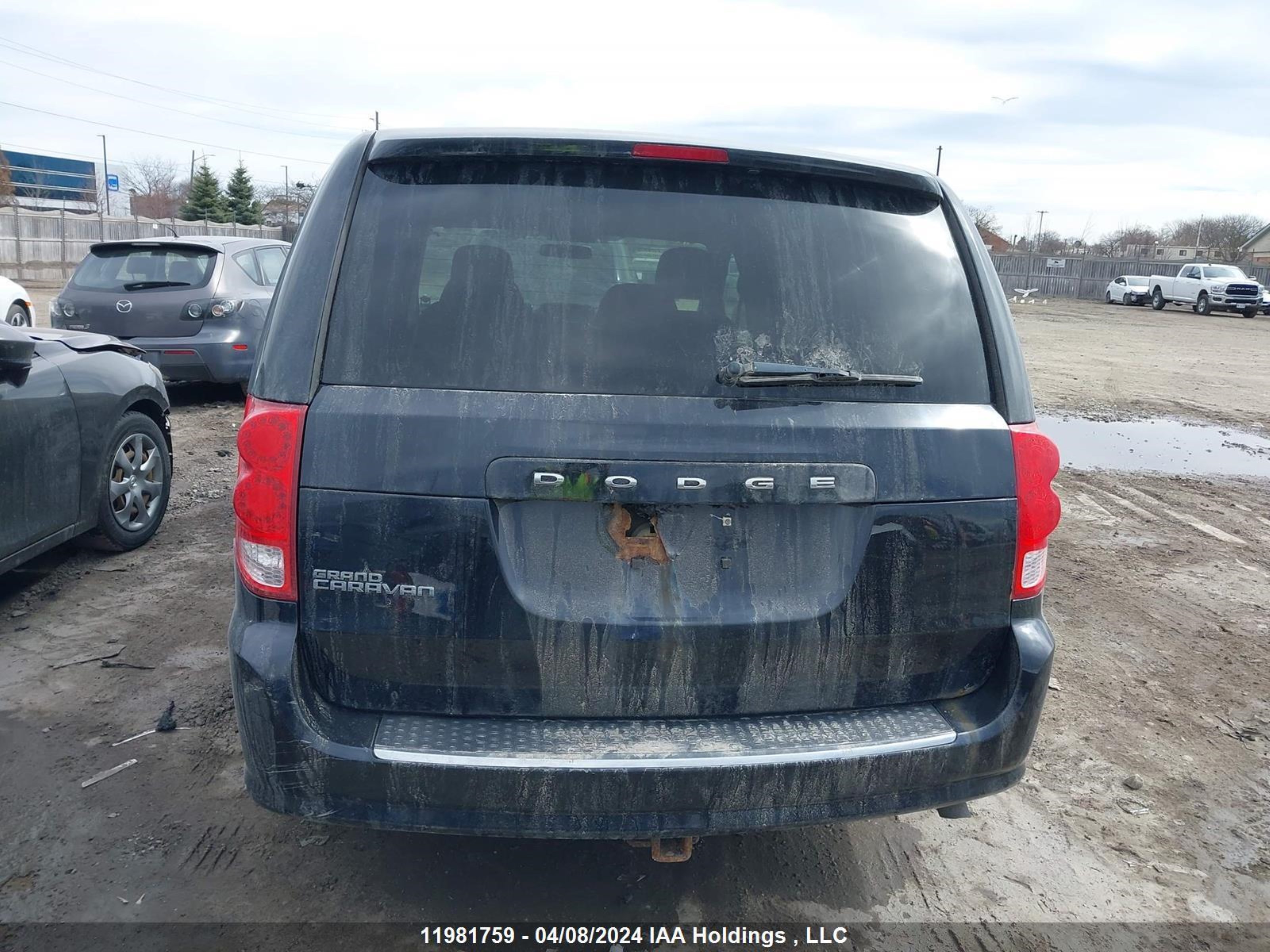 Photo 15 VIN: 2D4RN4DG6BR600105 - DODGE CARAVAN 