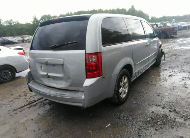 Photo 3 VIN: 2D4RN4DG7BR621304 - DODGE GRAND CARAVAN 