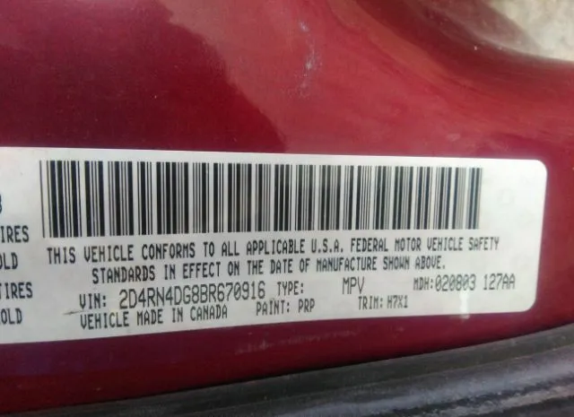 Photo 8 VIN: 2D4RN4DG8BR670916 - DODGE GRAND CARAVAN 