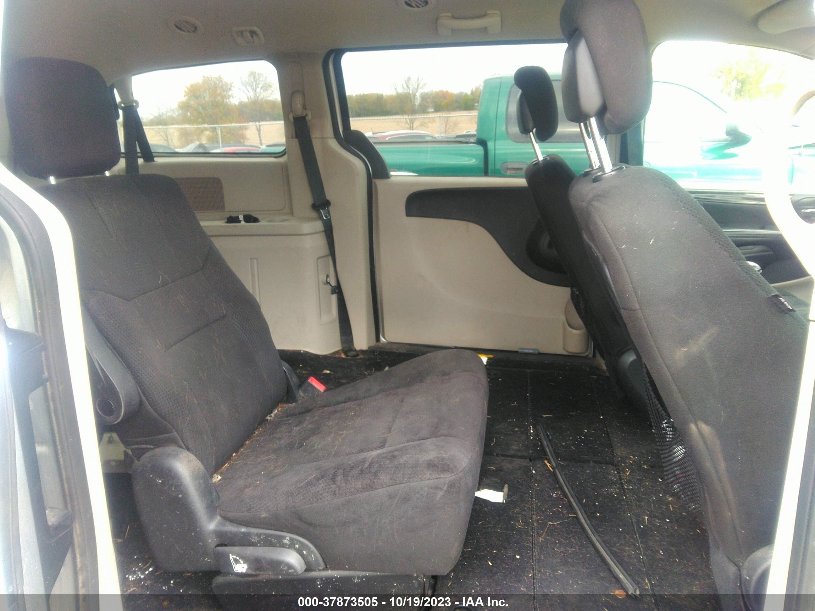 Photo 7 VIN: 2D4RN4DG8BR769154 - DODGE GRAND CARAVAN 