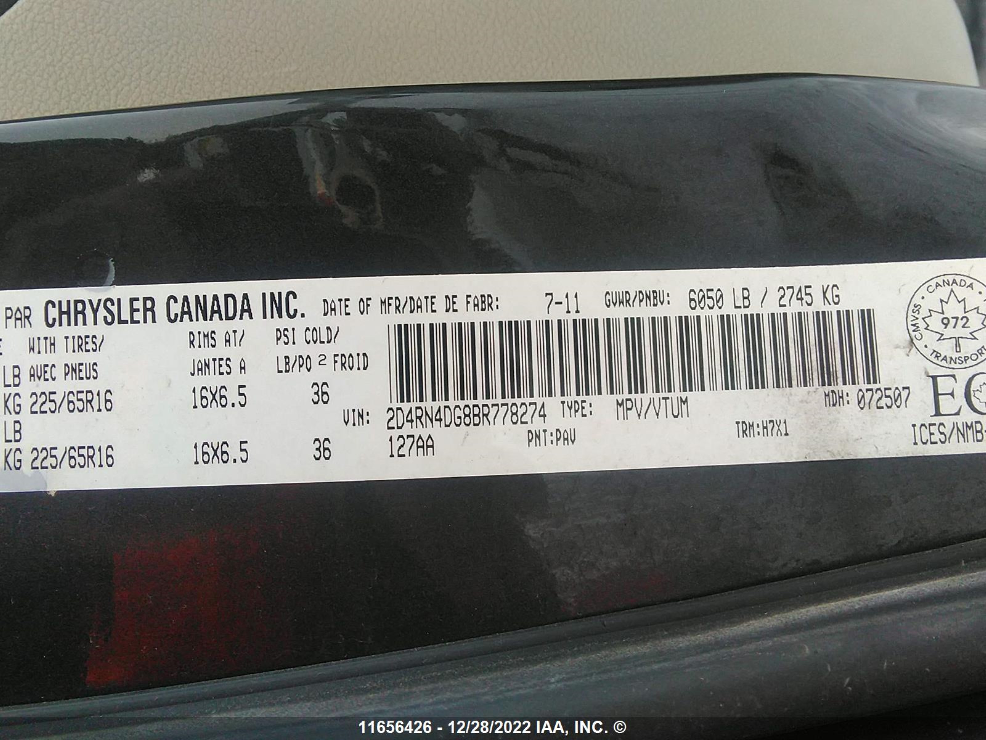 Photo 8 VIN: 2D4RN4DG8BR778274 - DODGE CARAVAN 