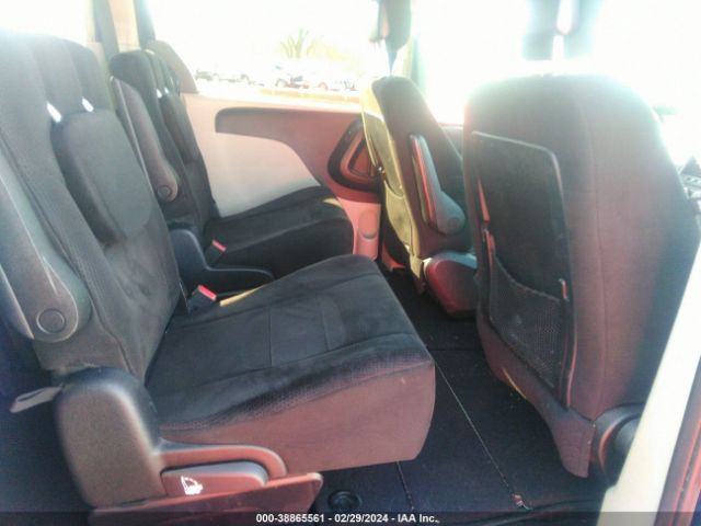 Photo 7 VIN: 2D4RN4DG9BR724286 - DODGE GRAND CARAVAN 