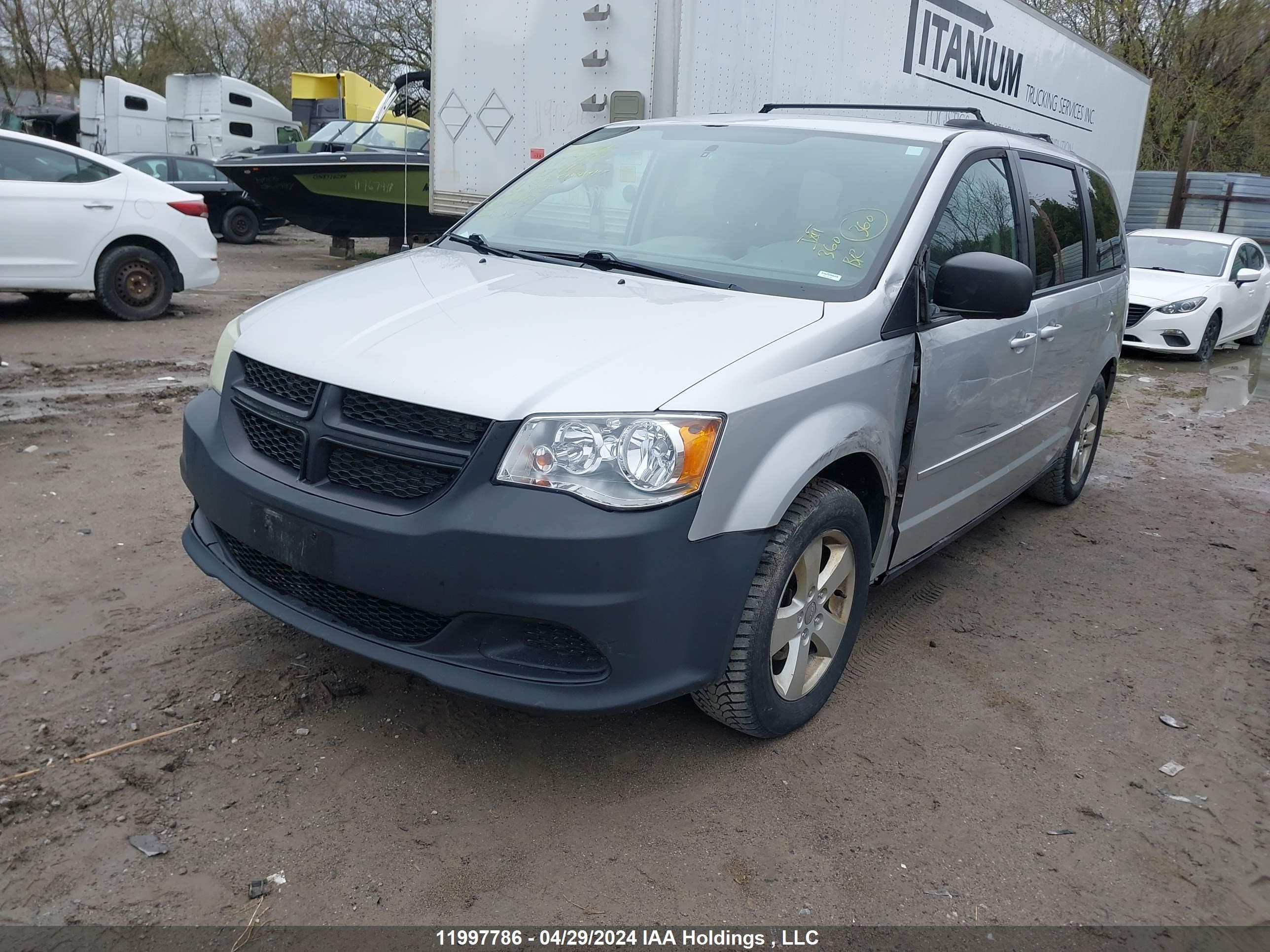 Photo 1 VIN: 2D4RN4DG9BR737412 - DODGE CARAVAN 